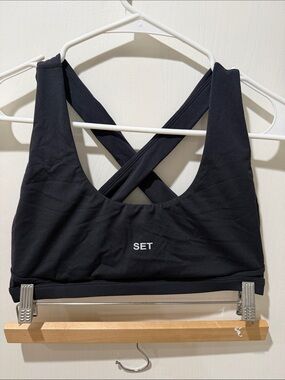 SET Active Black Cross-Back Sports Bra